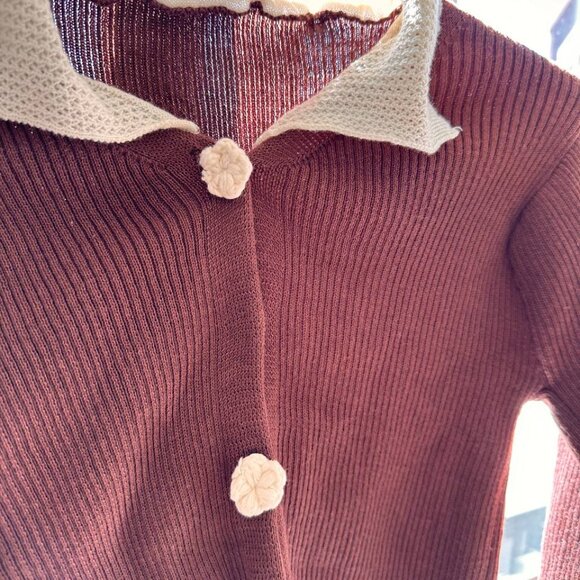 Cute sweater - Picture 2 of 3